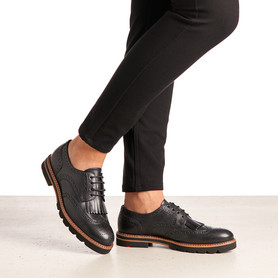 HALF SHOES HALF SHOES