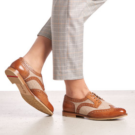 HALF SHOES HALF SHOES