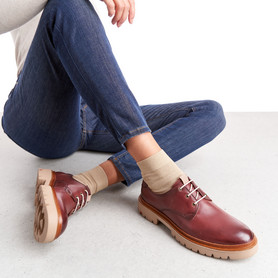 HALF SHOES HALF SHOES