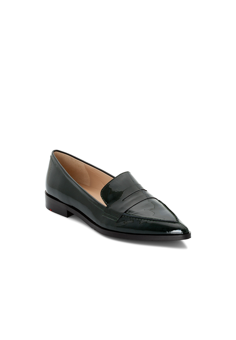 SLIPPER SLIPPER