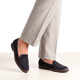 SLIPPER SLIPPER