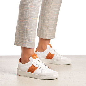 SNEAKER SNEAKER