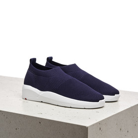 SNEAKER SNEAKER