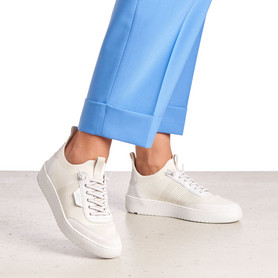 SNEAKER SNEAKER