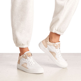 SNEAKER SNEAKER