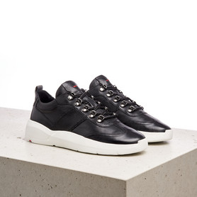 SNEAKER SNEAKER