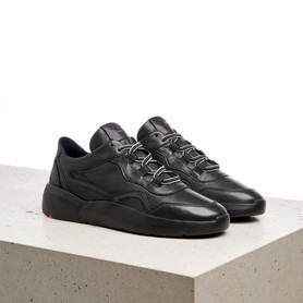 SNEAKER SNEAKER