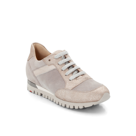 SNEAKER SNEAKER