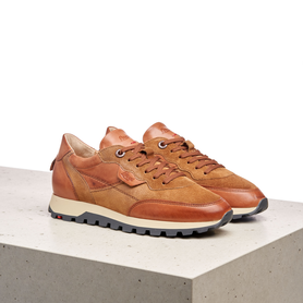 SNEAKER SNEAKER
