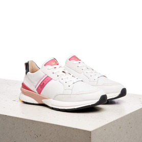 SNEAKERS SNEAKERS