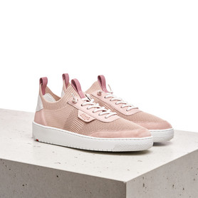 SNEAKERS SNEAKERS