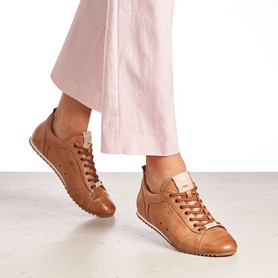 SNEAKERS SNEAKERS