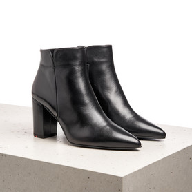 STIEFELETTE STIEFELETTE