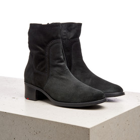 STIEFELETTE STIEFELETTE