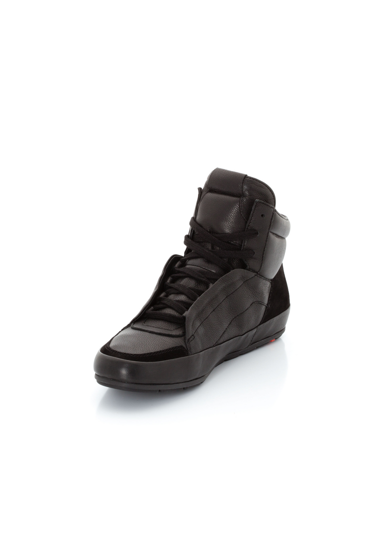 SNEAKER SNEAKER