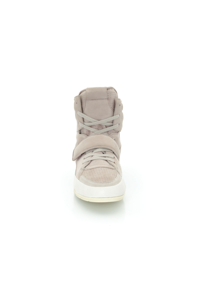 SNEAKER SNEAKER
