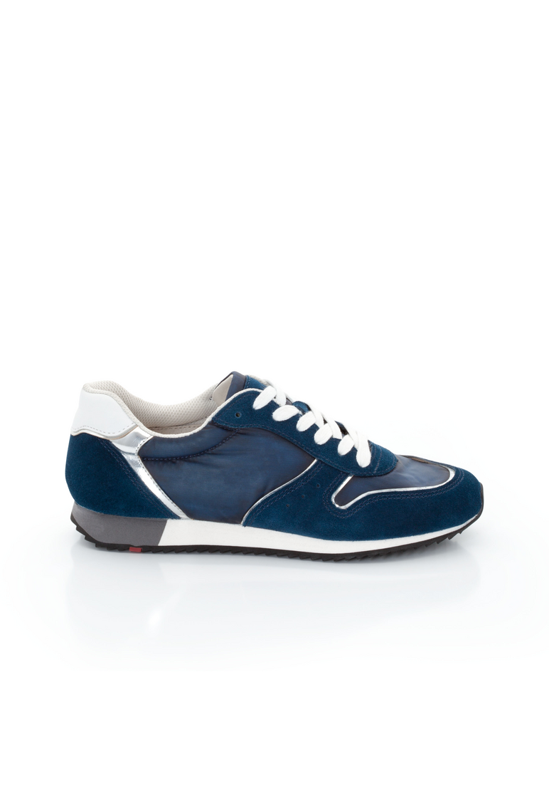 SNEAKER SNEAKER