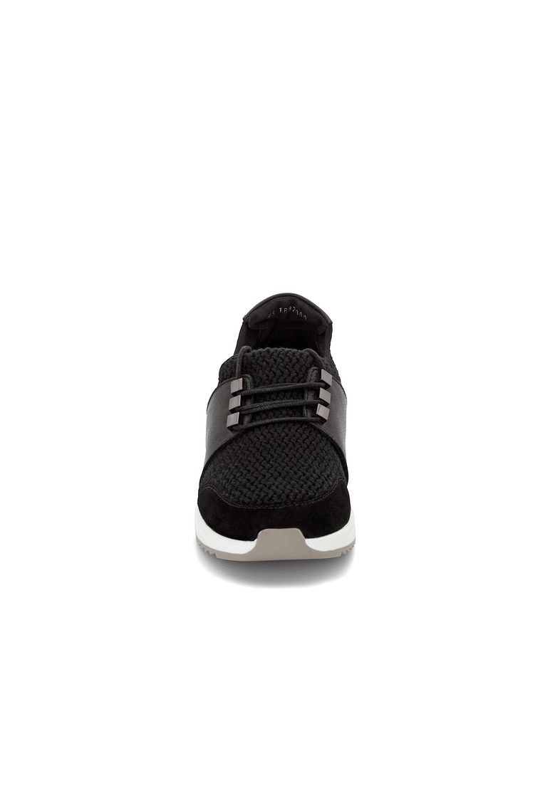 SNEAKER SNEAKER