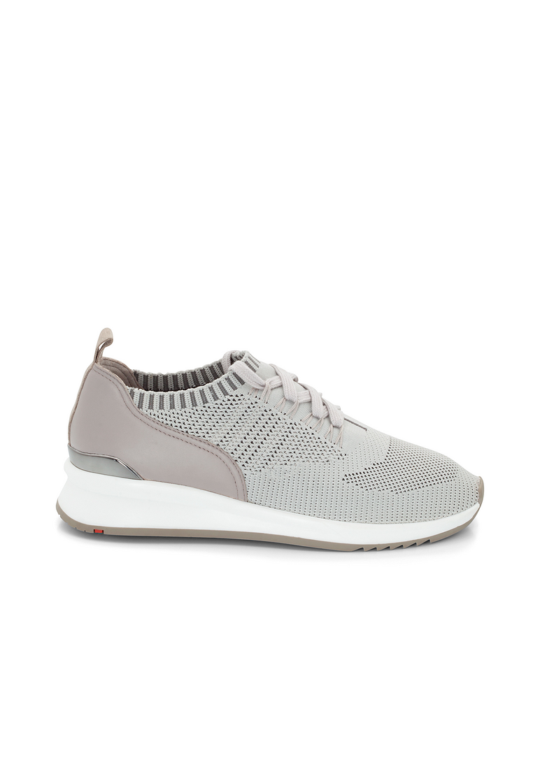 SNEAKER SNEAKER