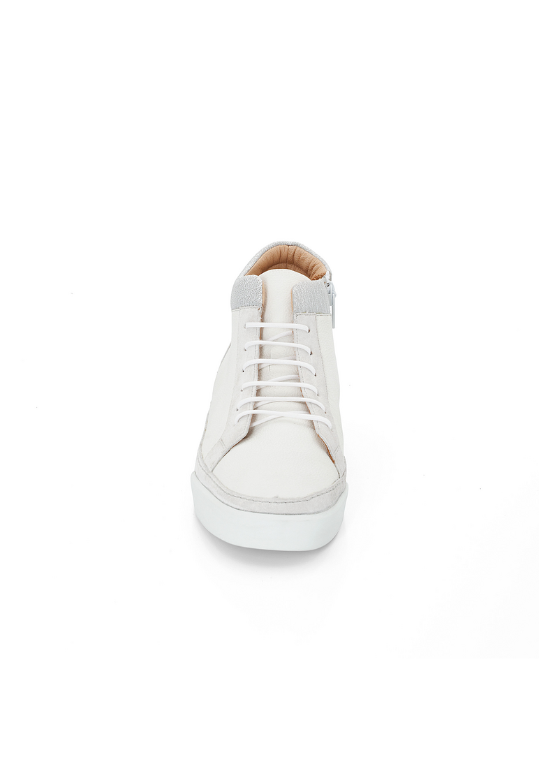 SNEAKER SNEAKER