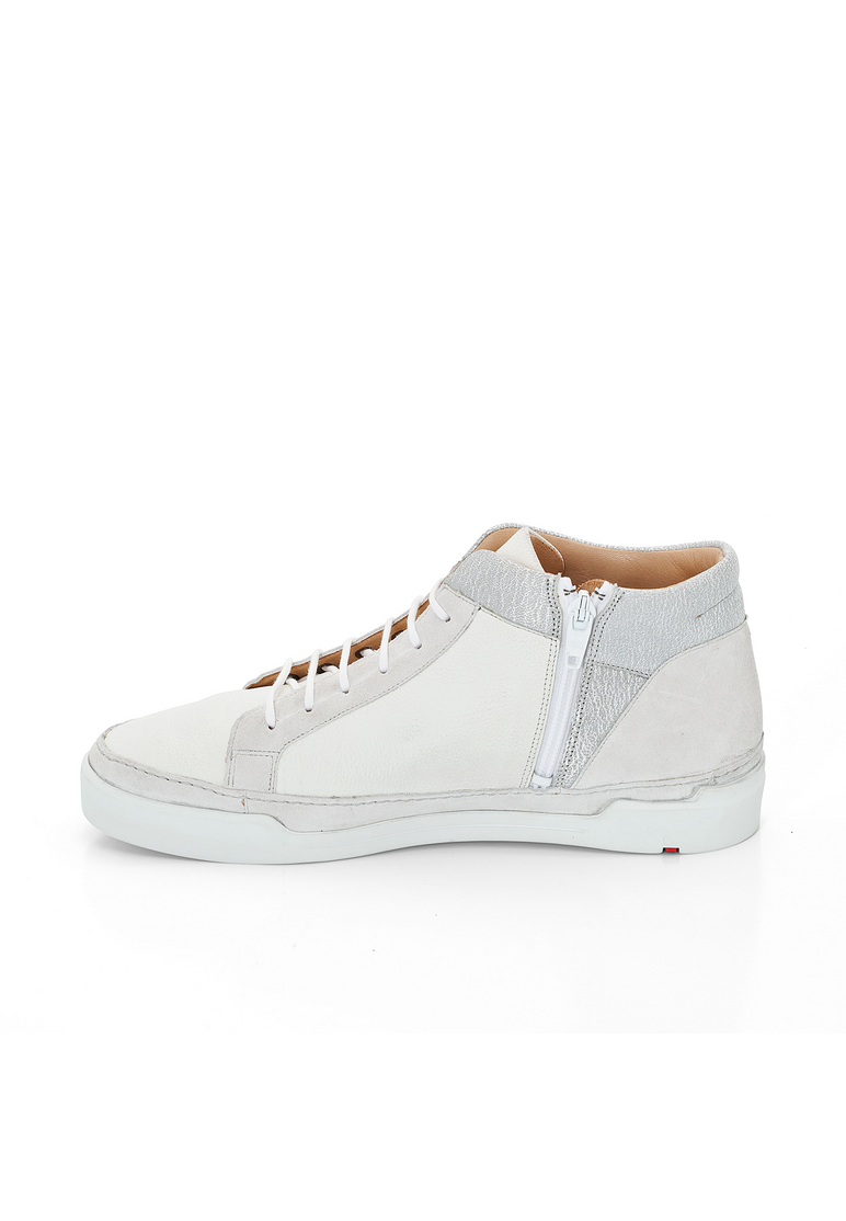 SNEAKER SNEAKER