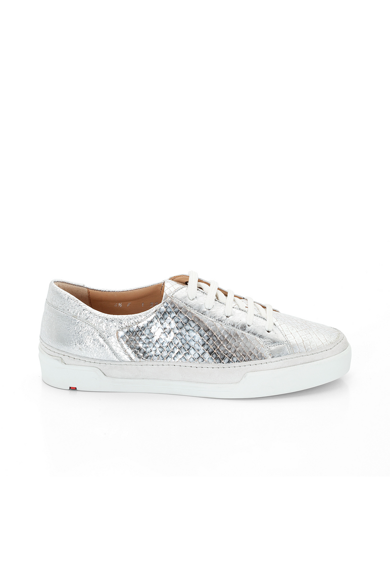 SNEAKER SNEAKER