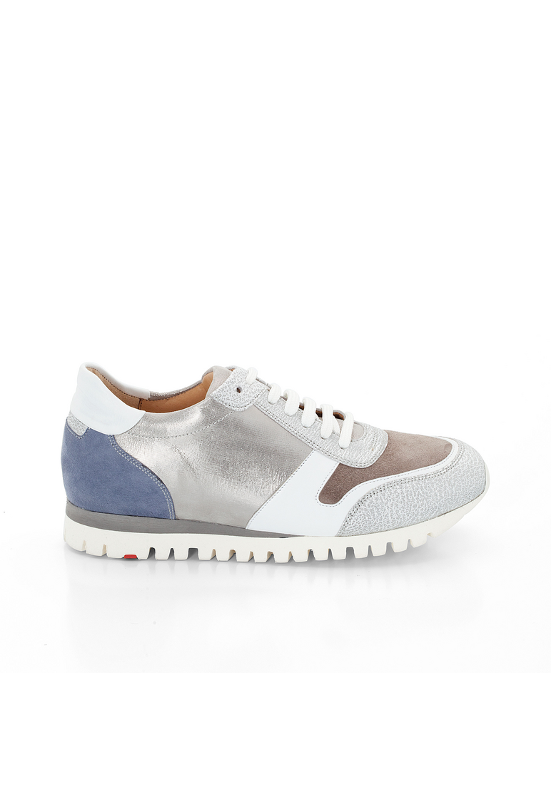 SNEAKER SNEAKER