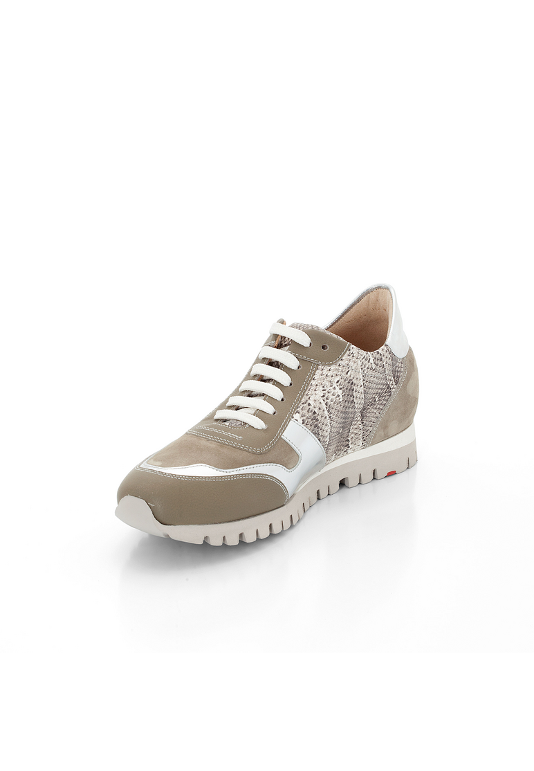 SNEAKER SNEAKER