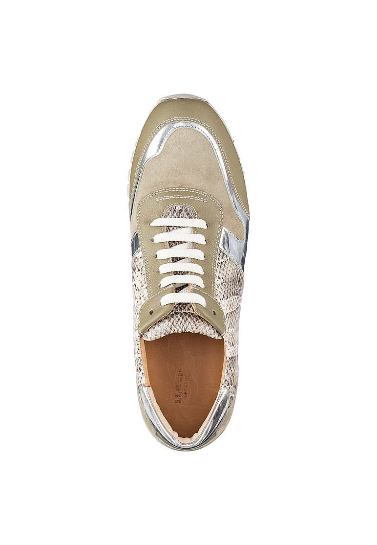 SNEAKER SNEAKER