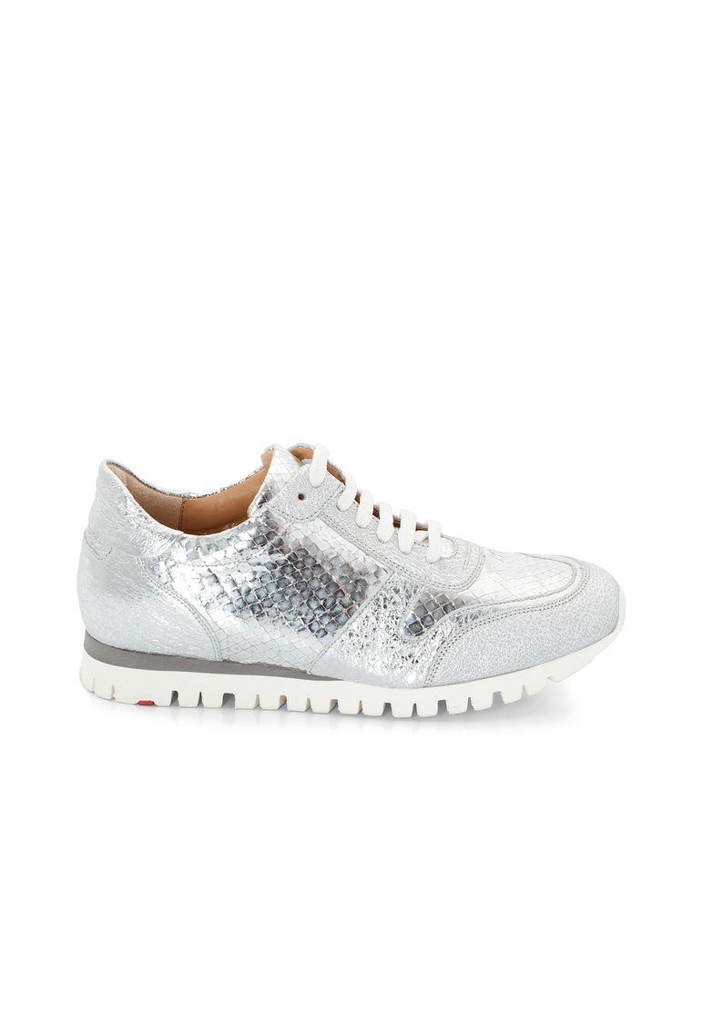 SNEAKER SNEAKER