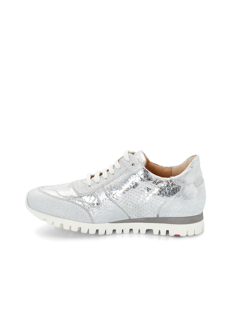 SNEAKER SNEAKER