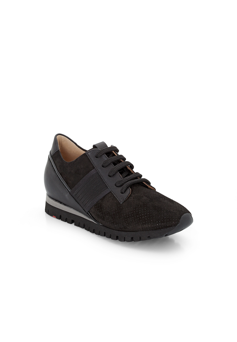 SNEAKER SNEAKER