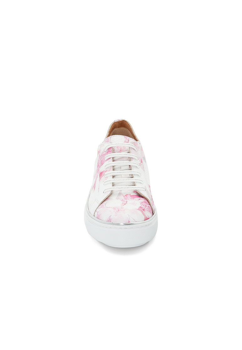 SNEAKER SNEAKER