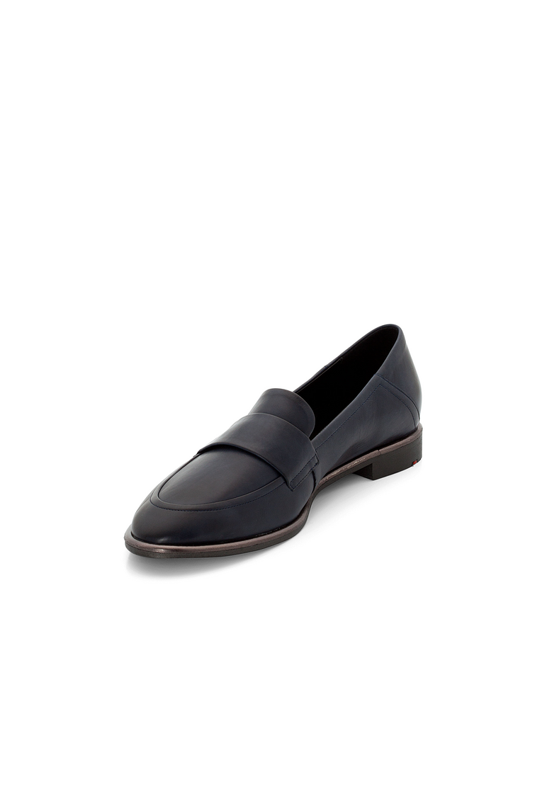 SLIPPER SLIPPER