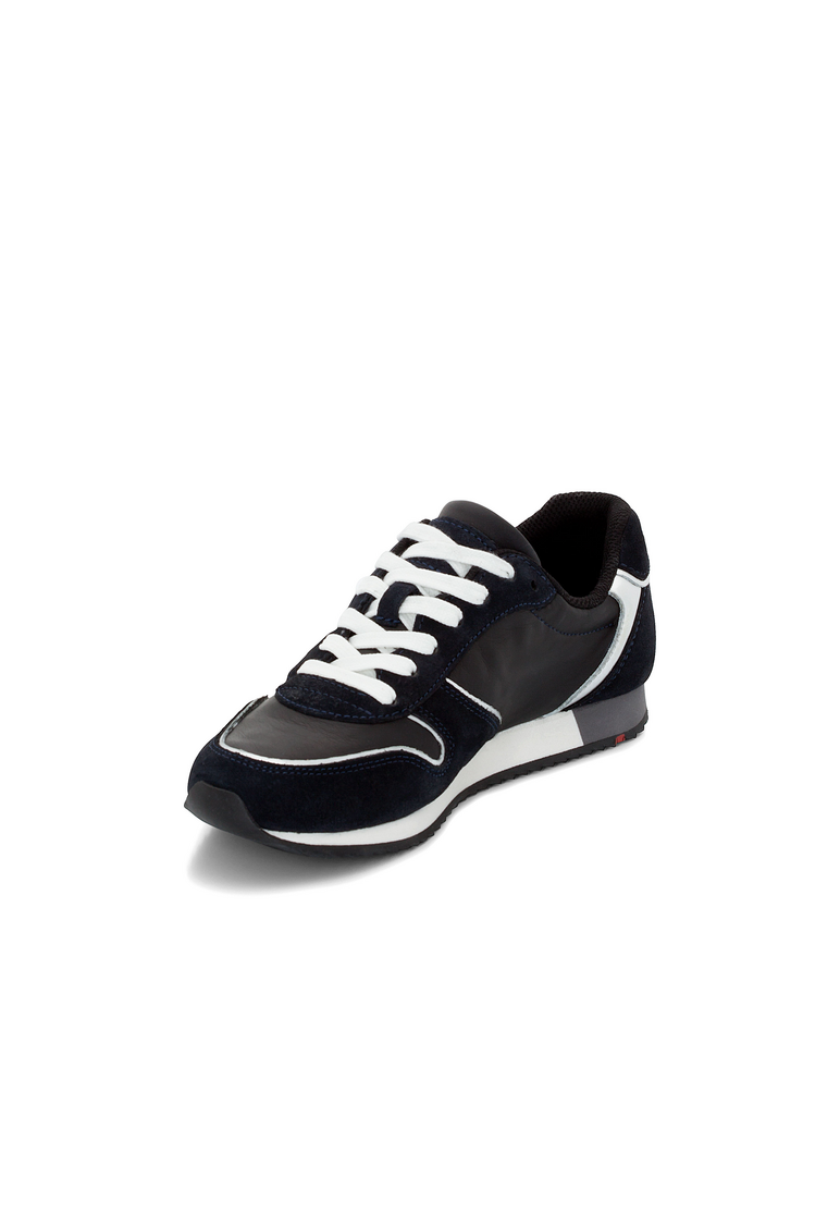 SNEAKER SNEAKER