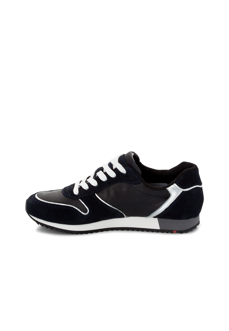 SNEAKER SNEAKER