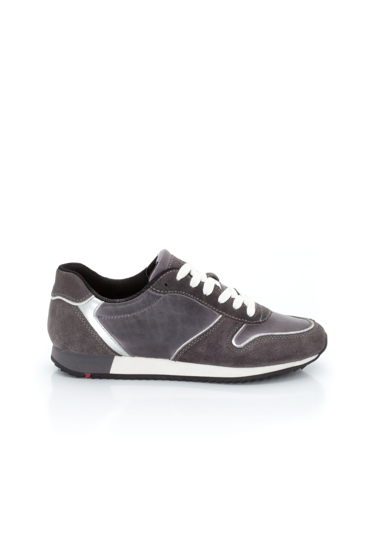 SNEAKER SNEAKER