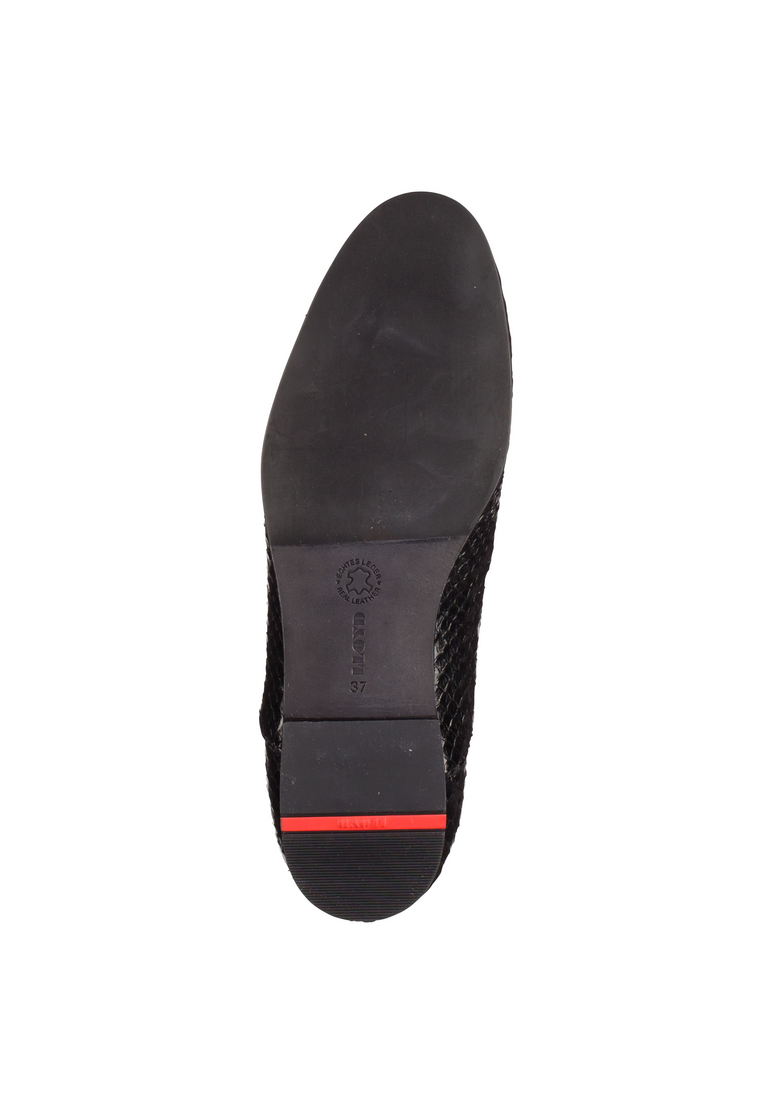 SLIPPER SLIPPER