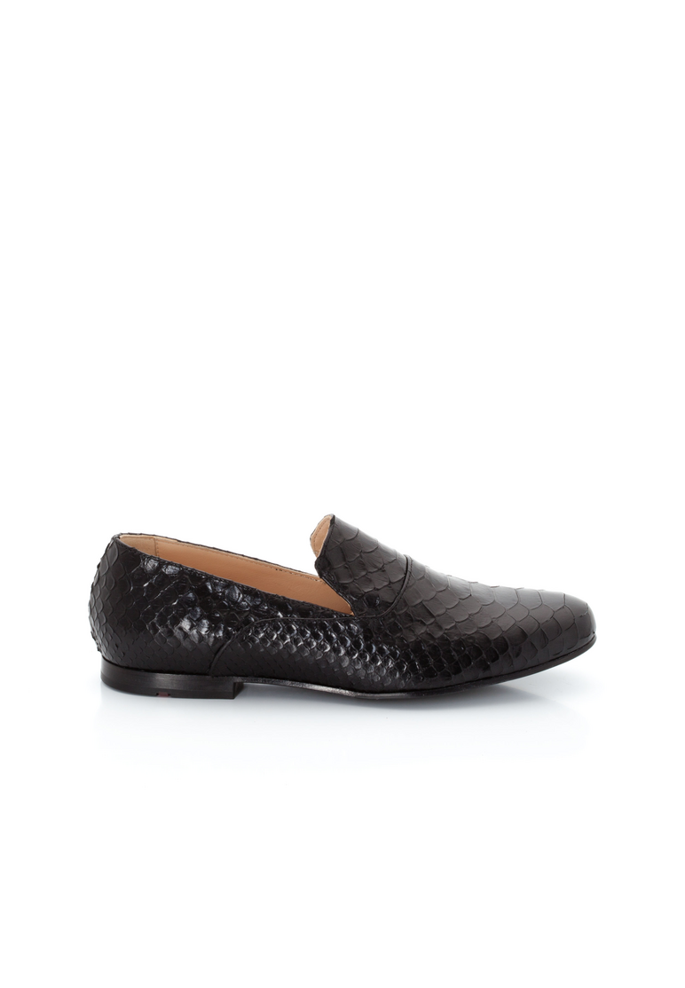 SLIPPER SLIPPER
