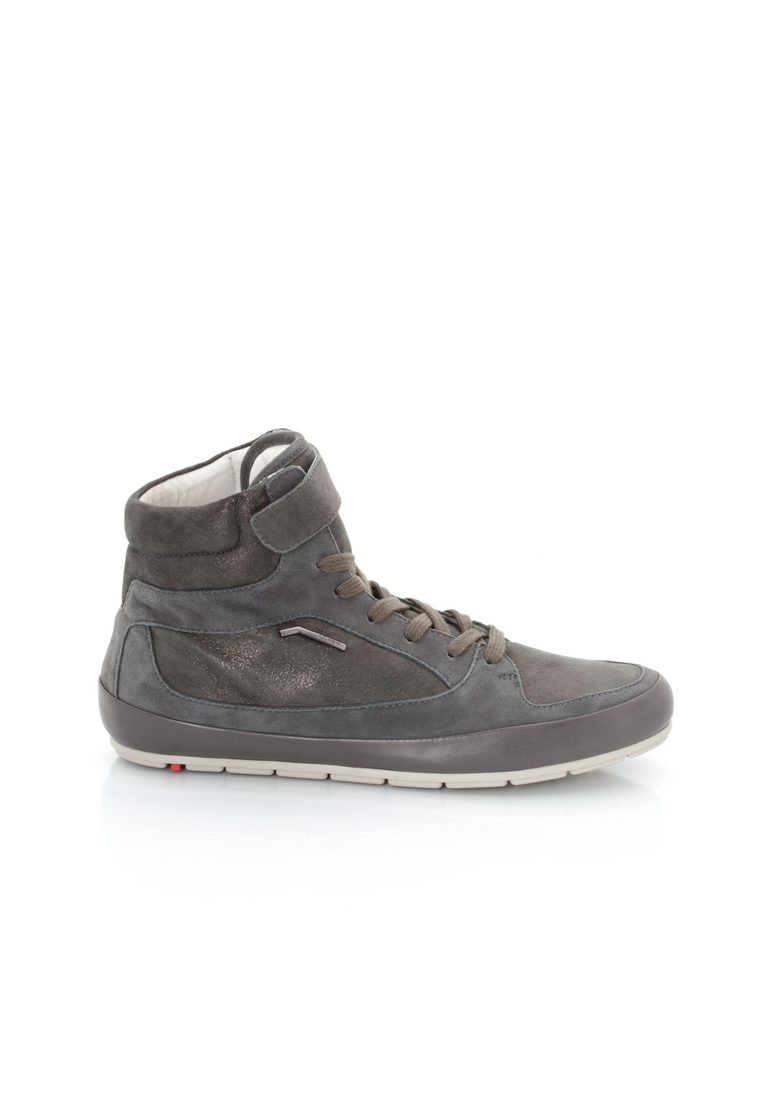 SNEAKER SNEAKER