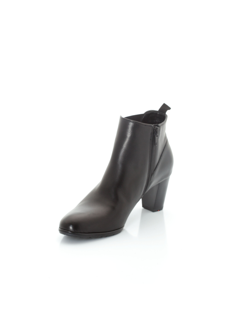 STIEFELETTEN STIEFELETTEN