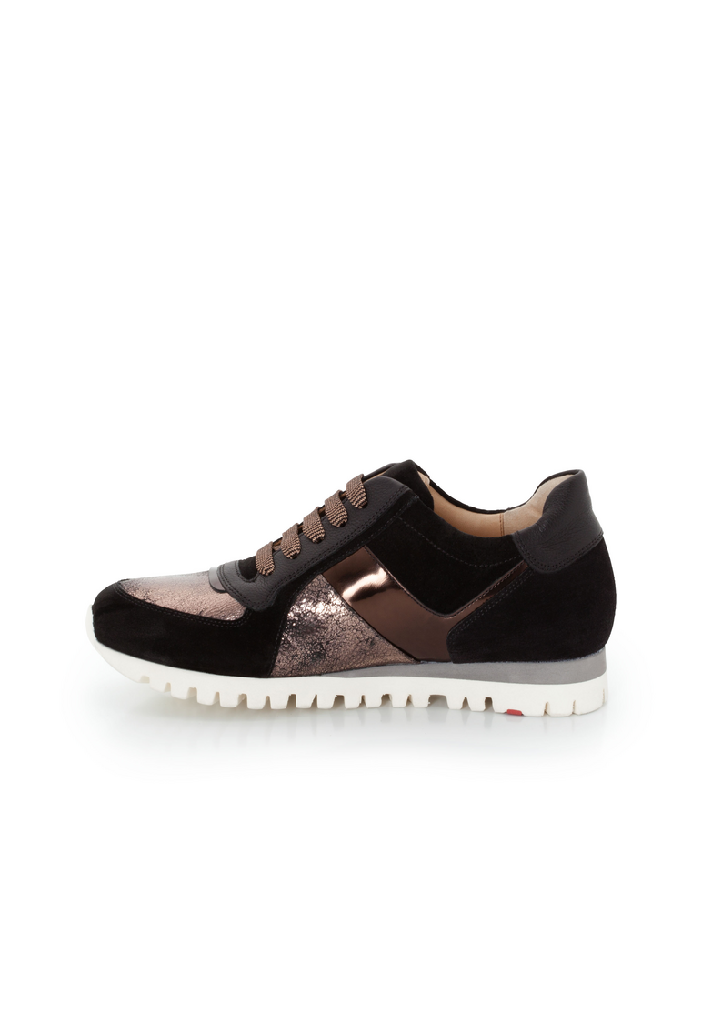 SNEAKER SNEAKER