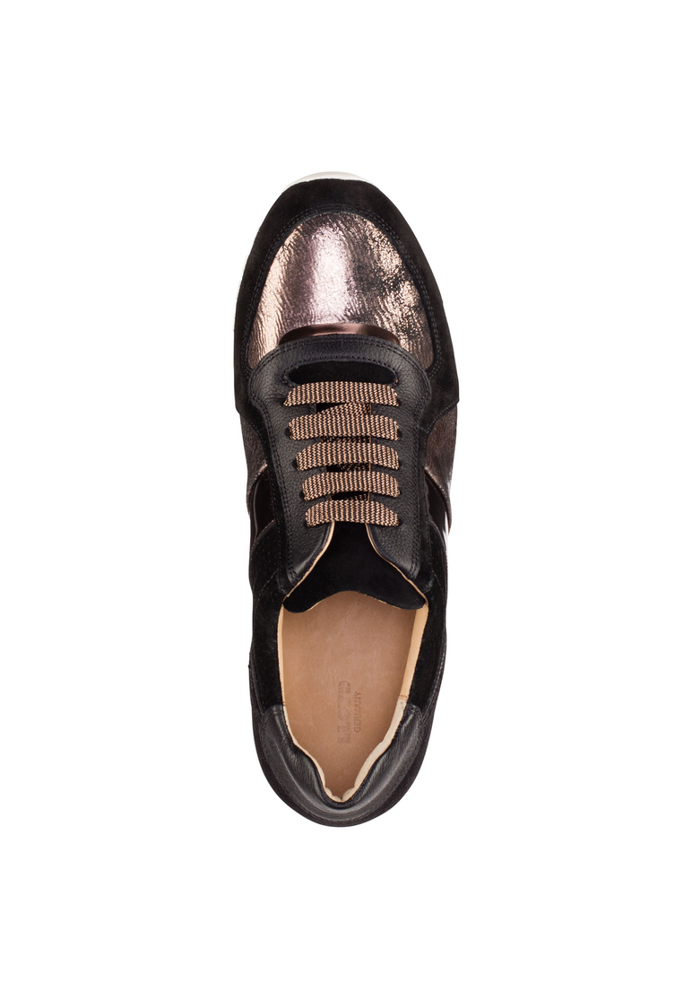 SNEAKER SNEAKER