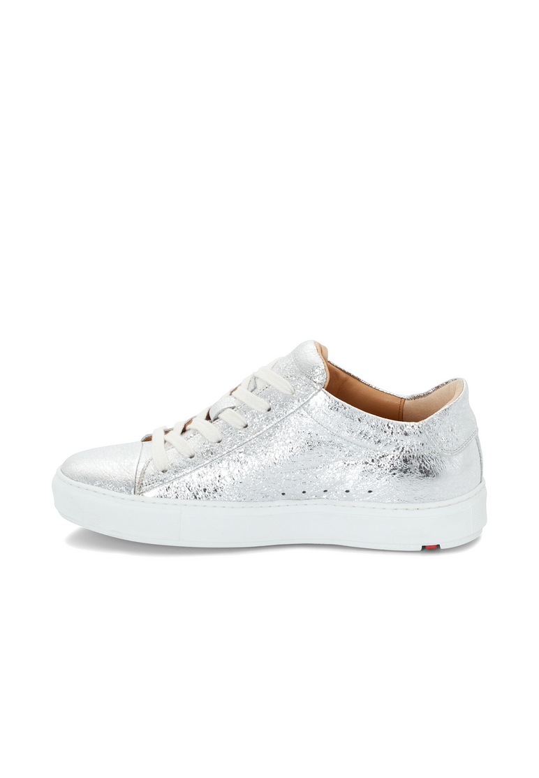 SNEAKER SNEAKER