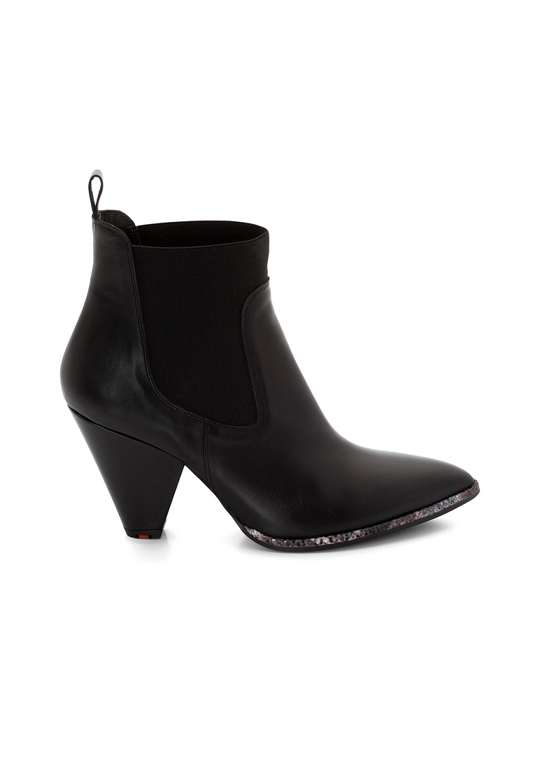 STIEFELETTE STIEFELETTE