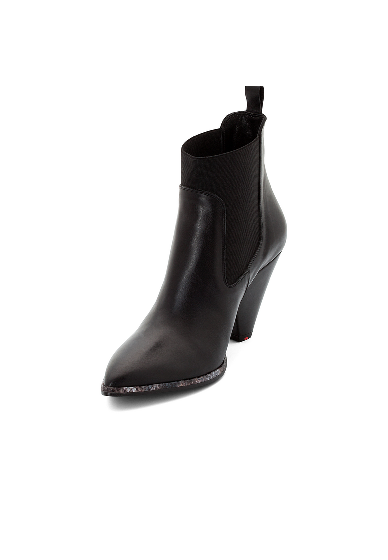 STIEFELETTE STIEFELETTE