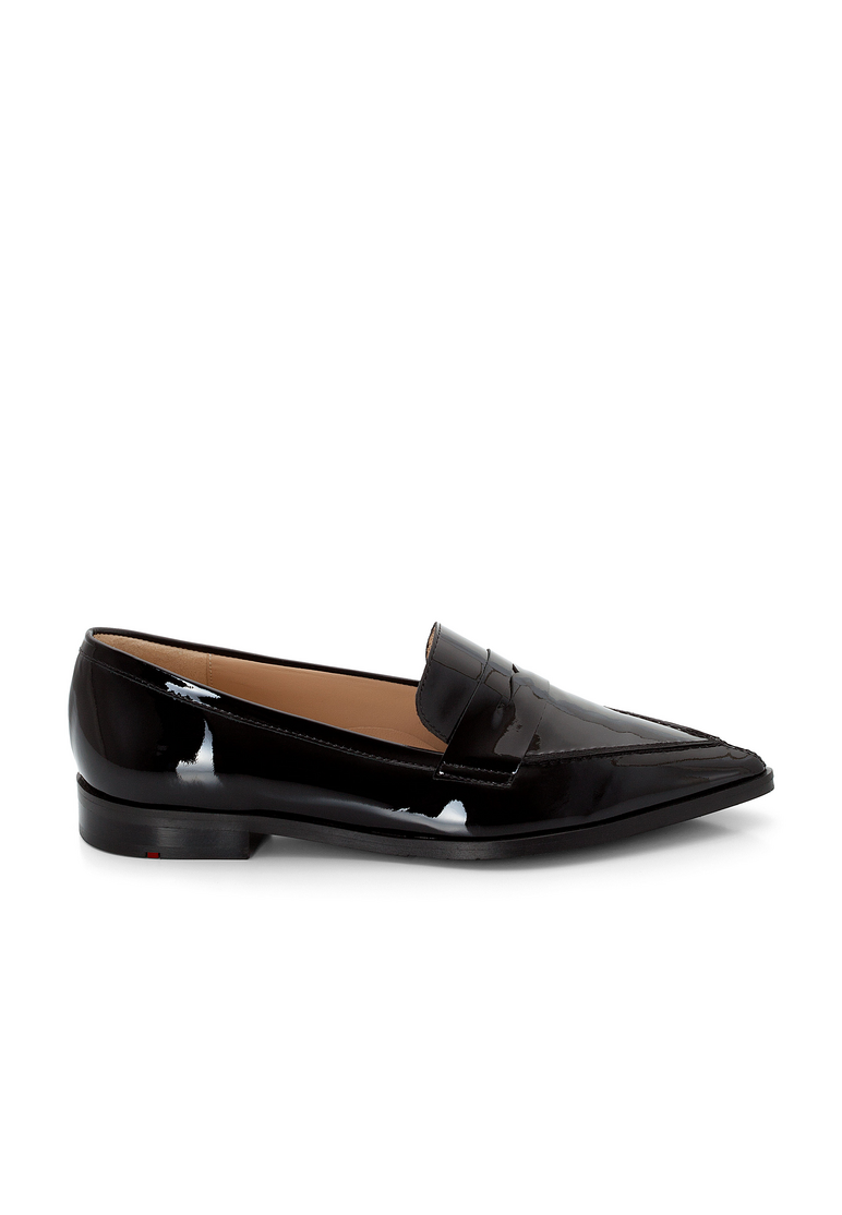 SLIPPER SLIPPER