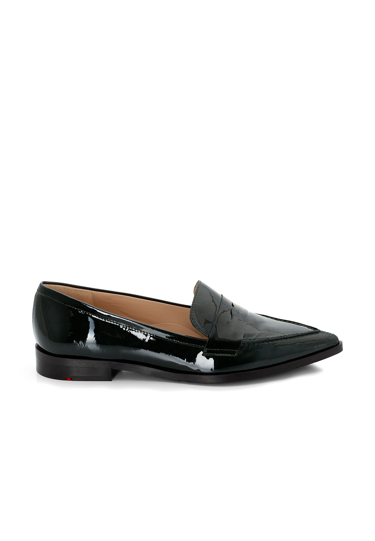 SLIPPER SLIPPER