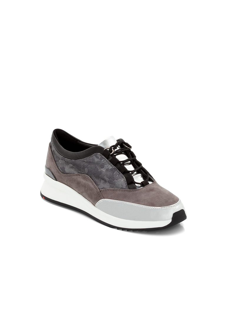 SNEAKER SNEAKER