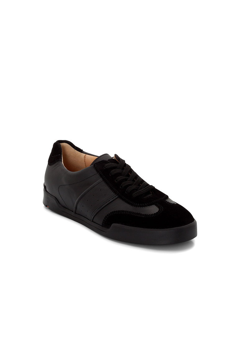 SNEAKER SNEAKER